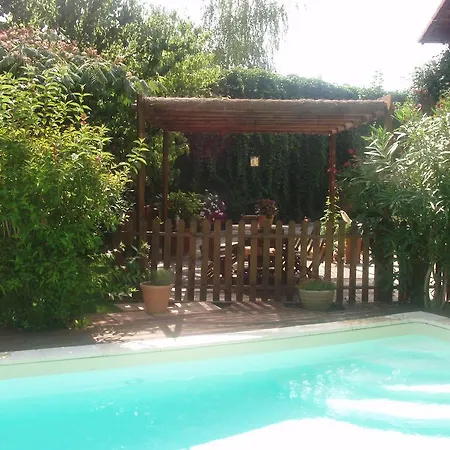 Bed & Breakfast D'hotes La Toast Vin Saint-Sever (Landes)