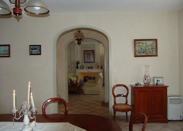 D'hotes La Toast Vin